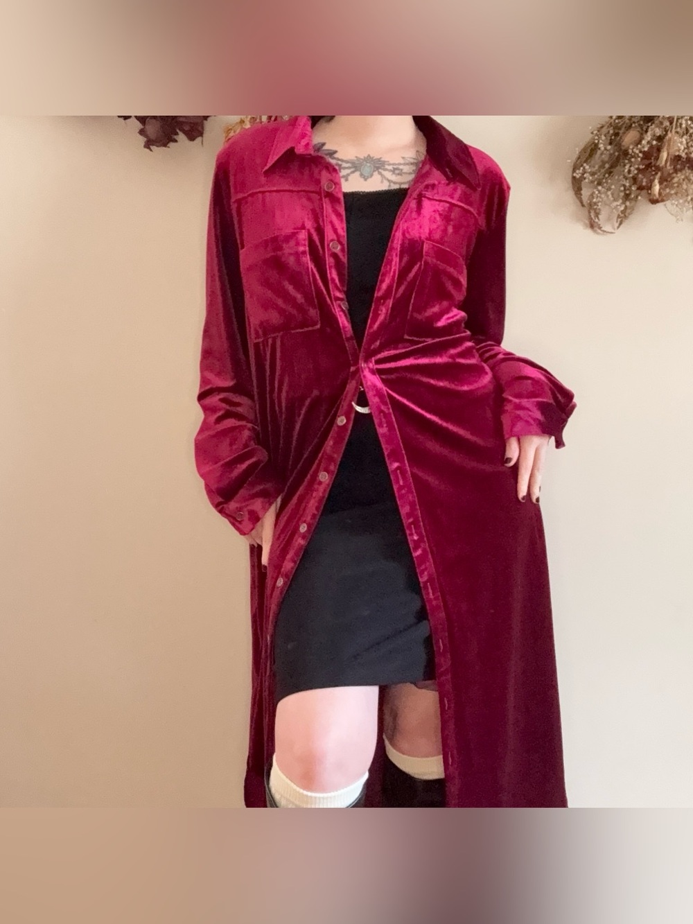 deep red velvet midi dress/nightgown โค๏ธ | romantic velvet dark gothic vampy